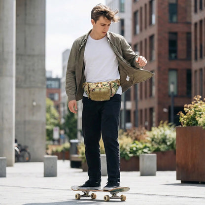 sacoche tactique sac banane robuste jeune homme en skateboard